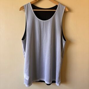 Dick’s Sporting Goods Adult Reversible Mesh Pinnie Gray Mesh Tank Top